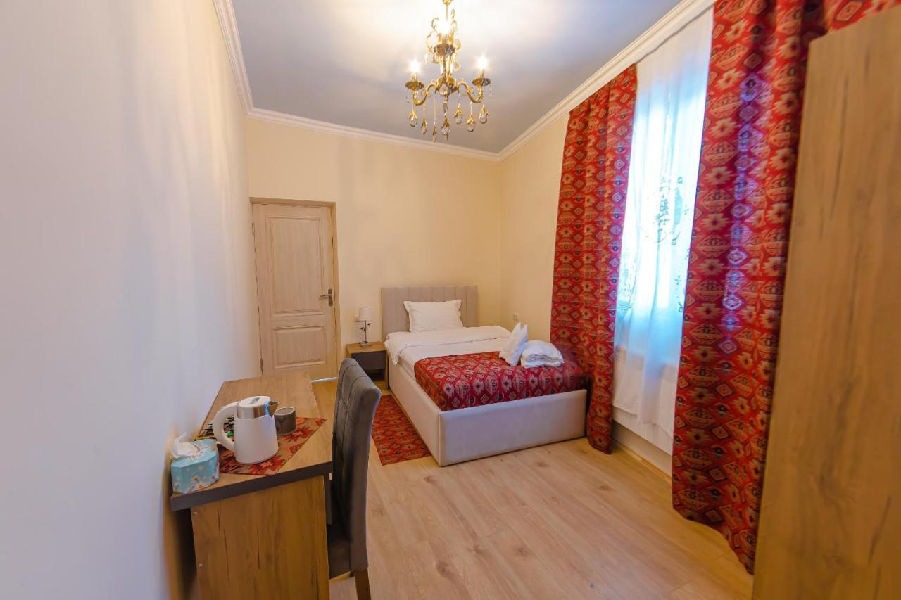 Deghceni Clubhouse Hotell Dilijan Eksteriør bilde