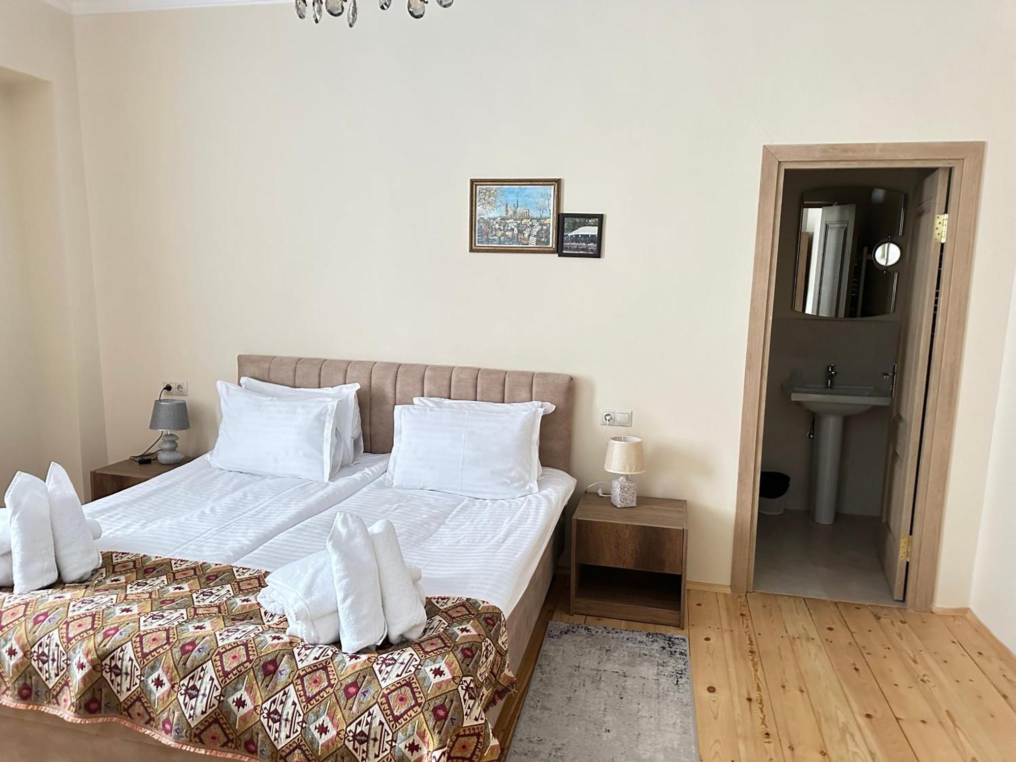 Deghceni Clubhouse Hotell Dilijan Eksteriør bilde